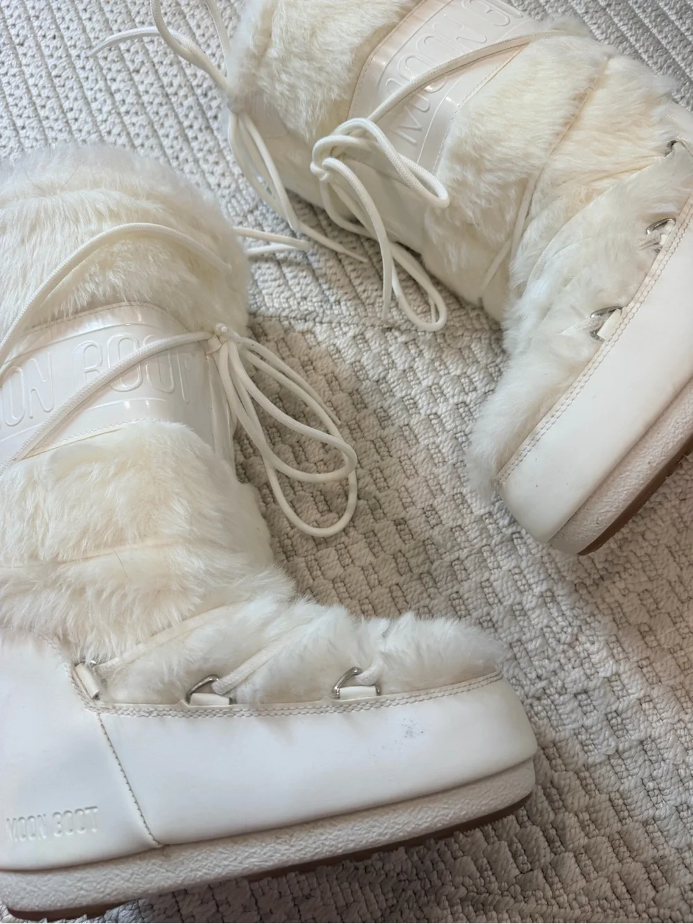 Moon Boot Icon Faux-Fur Boots in Optical White